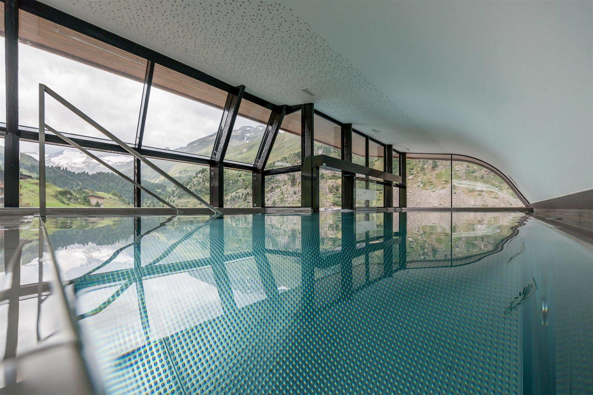 Josl Mountain Lounging Hotel - Adults Only! Obergurgl Bagian luar foto